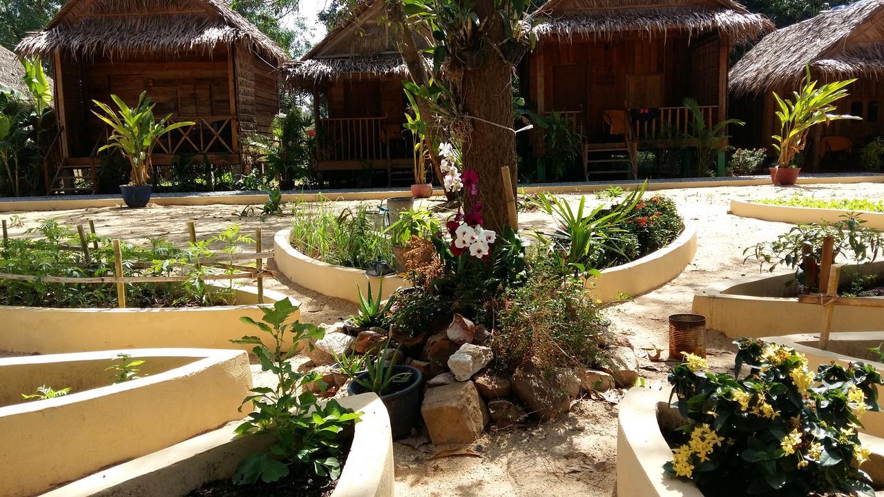 Mangroves & More @ Cambodia Sihanoukville Exteriör bild